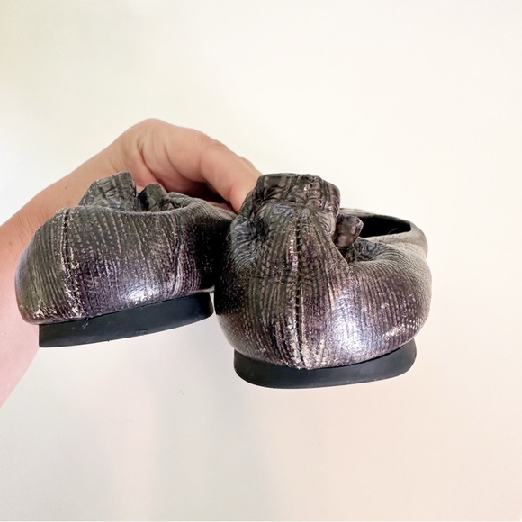 Tory Burch Snakeskin Minnie Ballet Flats Gray 6.5 - Picture 8 of 11